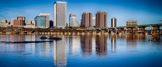 16253997927_7bb01807f3_z